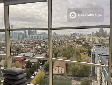 4-комнатная квартира, этаж 14 из 20, 138 м²