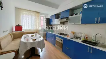 4-комнатная квартира, этаж 5 из 5, 142 м²