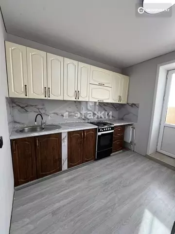1-комнатная квартира, этаж 2 из 5, 36 м²