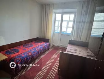 3-комнатная квартира, этаж 1 из 9, 55 м²