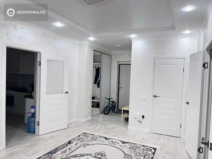 120 м², 3-комнатная квартира, этаж 4 из 9, 120 м², изображение - 1