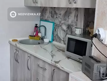 2-комнатная квартира, этаж 4 из 5, 60 м²