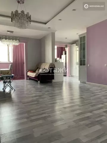 2-комнатная квартира, этаж 14 из 20, 81 м²