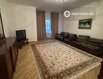3-комнатная квартира, этаж 2 из 7, 120 м²