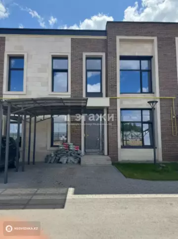 5-комнатный дом, 3.3 соток, 163 м²