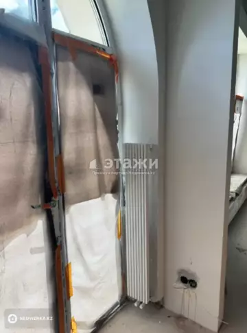 5-комнатный дом, 3.3 соток, 163 м²