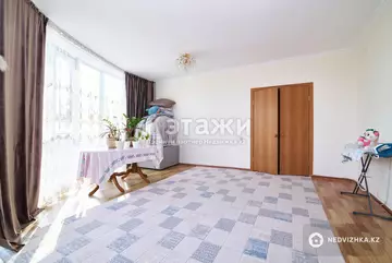 1-комнатная квартира, этаж 9 из 14, 58 м²