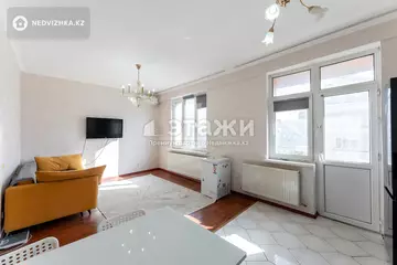 4-комнатная квартира, этаж 9 из 10, 117 м²