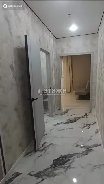 2-комнатная квартира, этаж 8 из 12, 66 м²