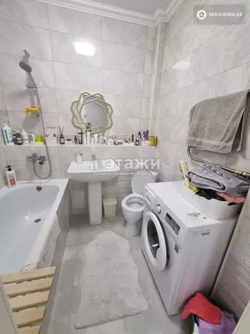 1-комнатная квартира, этаж 10 из 12, 44 м²