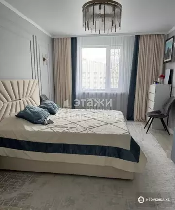 4-комнатная квартира, этаж 9 из 12, 110 м²