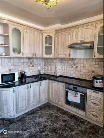 2-комнатная квартира, этаж 7 из 9, 67 м²