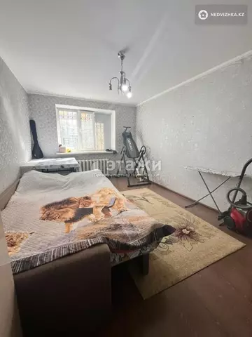 1-комнатная квартира, этаж 1 из 9, 38 м²