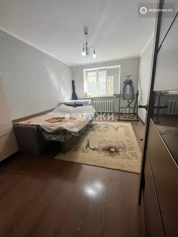 1-комнатная квартира, этаж 1 из 9, 38 м²