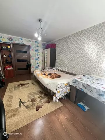 1-комнатная квартира, этаж 1 из 9, 38 м²