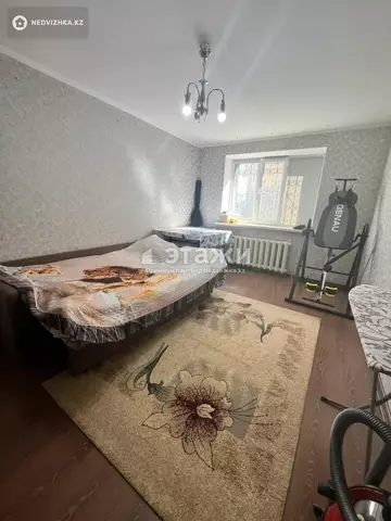 1-комнатная квартира, этаж 1 из 9, 38 м²