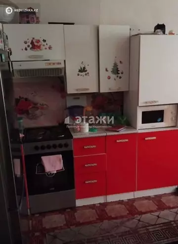 1-комнатная квартира, этаж 3 из 4, 28 м²