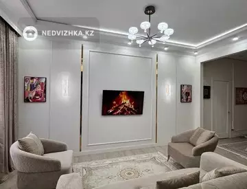 5-комнатная квартира, этаж 2 из 6, 187 м²