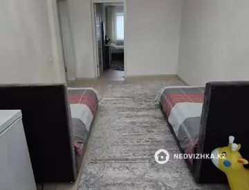 3-комнатная квартира, этаж 4 из 5, 59 м²