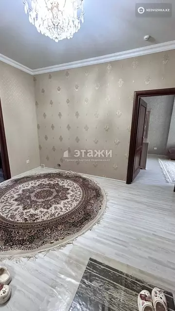4-комнатная квартира, этаж 6 из 14, 105 м²