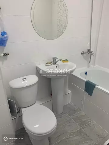 1-комнатная квартира, этаж 8 из 9, 40 м²