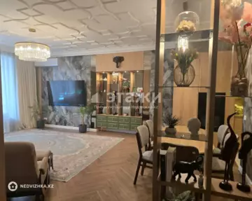 4-комнатная квартира, этаж 7 из 7, 132 м²