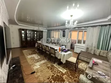 4-комнатная квартира, этаж 3 из 9, 125 м²