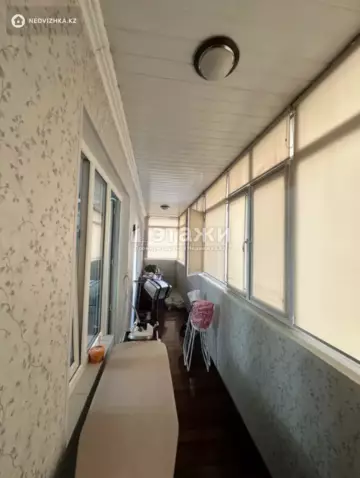 4-комнатная квартира, этаж 3 из 9, 125 м²