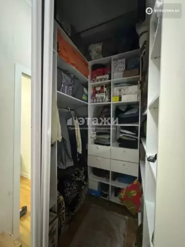 1-комнатная квартира, этаж 10 из 13, 44 м²