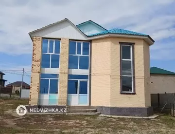 7-комнатный дом, 251 м²