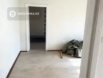 2-комнатная квартира, этаж 2 из 5, 44 м²