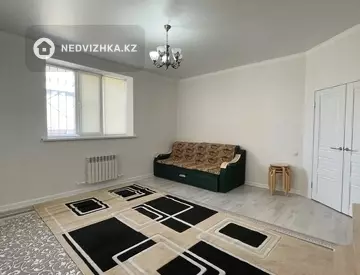 2-комнатная квартира, этаж 1 из 7, 70 м²