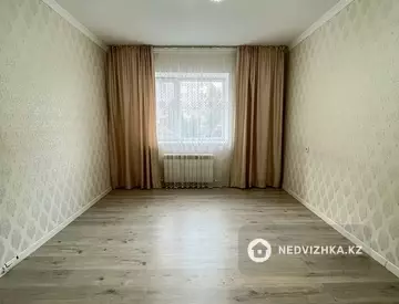 4-комнатная квартира, этаж 1 из 5, 124 м²