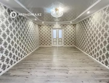 4-комнатная квартира, этаж 1 из 5, 124 м²