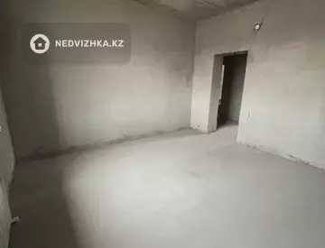 2-комнатная квартира, этаж 1 из 5, 70 м²