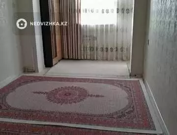 2-комнатная квартира, этаж 4 из 4, 48 м²
