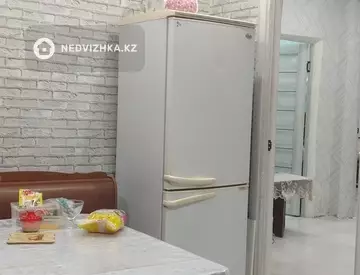 2-комнатная квартира, этаж 1 из 5, 60 м²