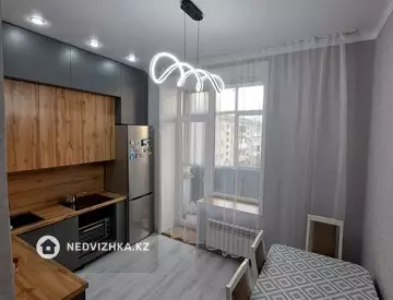2-комнатная квартира, этаж 4 из 9, 60 м²