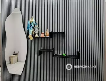 2-комнатная квартира, этаж 4 из 9, 60 м²