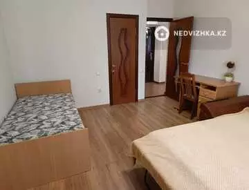3-комнатная квартира, этаж 3 из 5, 60 м²