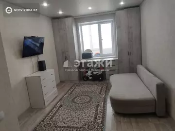 1-комнатная квартира, этаж 9 из 9, 38 м²