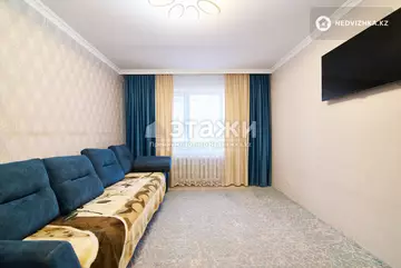 2-комнатная квартира, этаж 3 из 5, 55 м²