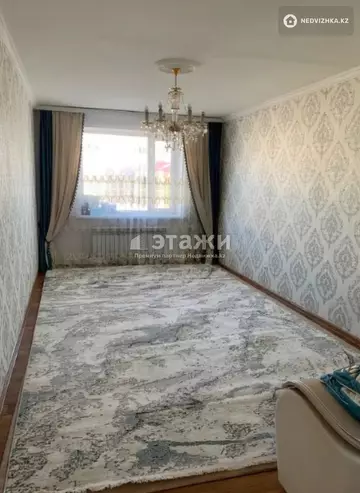 4-комнатная квартира, этаж 4 из 6, 98 м²
