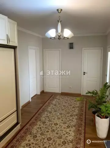 4-комнатная квартира, этаж 4 из 6, 98 м²
