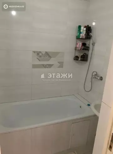 4-комнатная квартира, этаж 4 из 6, 98 м²