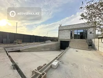 Складское помещение, этаж 1 из 2, 574 м²