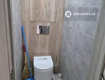 2-комнатная квартира, этаж 2 из 4, 48 м², посуточно