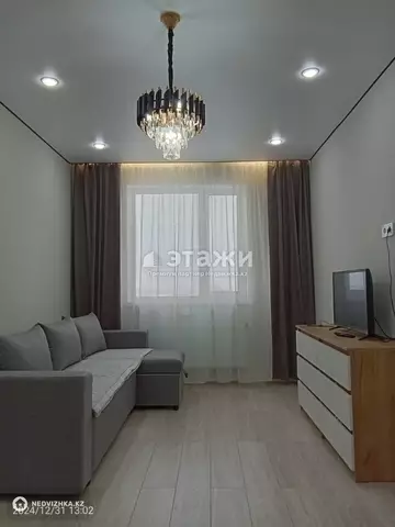 1-комнатная квартира, этаж 9 из 9, 36 м²