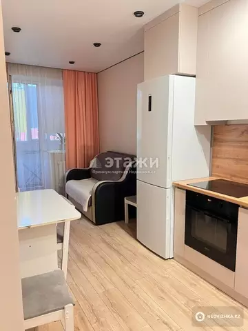 1-комнатная квартира, этаж 4 из 5, 49 м²