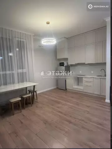 2-комнатная квартира, этаж 9 из 9, 54 м²